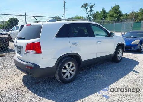 2011 Kia Sorento Lx from USA, damaged, VIN 5XYKTCA11BG172379